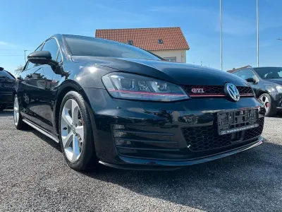 Second-hand VW Golf VII 230 CP (169 kW) 2016 Negru Berlinǎ