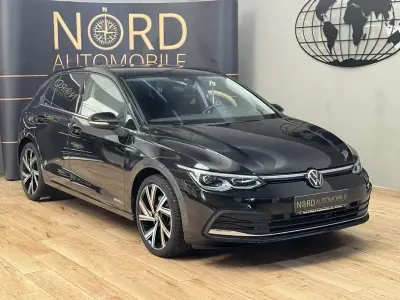 Gebraucht VW Golf VIII Style 190 PS (139 kW) 2023 Deep black perleffek (metallic) Limousine