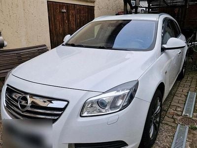 Second-hand Opel Insignia 160 CP (117 kW) 2013 Alb Break