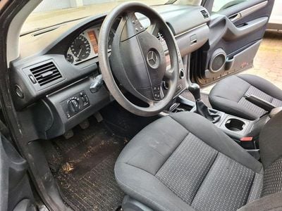 Mercedes B160