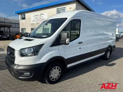 Używany Ford Transit 131 KM (96 kW) 2023 Biały Minivan