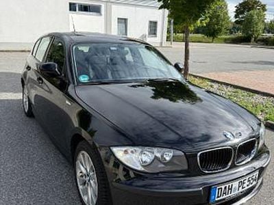 Second-hand BMW 116 122 CP (89 kW) 2009 Negru Hatchback
