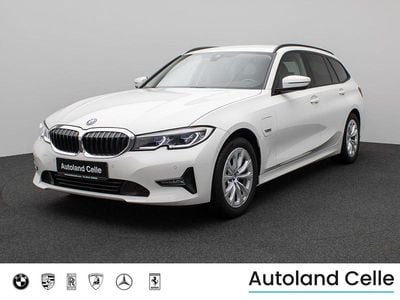 Gebraucht BMW 320e Sport Line 204 PS (150 kW) 2022 Alpinweiss uni300schwarz Limousine