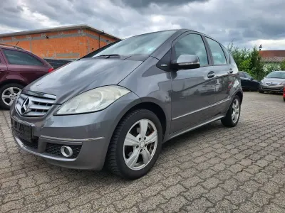 Gebraucht Mercedes A180 Elegance 116 PS (85 kW) 2009 Other Limousine