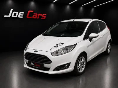 Gebraucht Ford Fiesta Titanium 101 PS (74 kW) 2013 Weiß Limousine