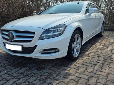 Gebraucht Mercedes CLS350 Shooting Brake 265 PS (194 kW) 2012 Weiß Kombi