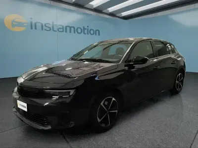 Gebraucht Opel Astra 131 PS (96 kW) 2025 Schwarz Kleinwagen