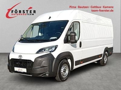 Usata Toyota Proace 180 CV (132 kW) 2024 Bianco Monovolume