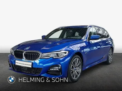 Używany BMW 330e M Sport 252 KM (185 kW) 2022 Niebieski Kombi