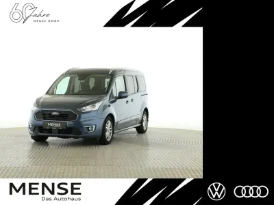 Gebraucht Ford Tourneo Connect Titanium 120 PS (88 kW) 2019 Chromablau Van / Kleinbus