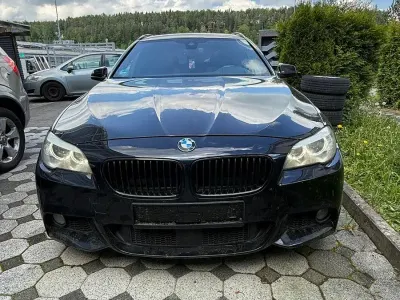 Używany BMW 530 Luxury Line 258 KM (189 kW) 2013 Czarny Kombi