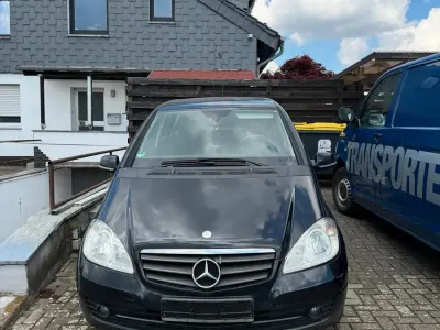 Gebraucht Mercedes A150 95 PS (69 kW) 2008 Schwarz Kleinwagen