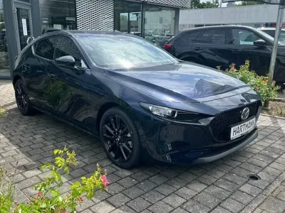 Neu Mazda 3 Homura-Line 140 PS (102 kW) 2026 Blau Limousine