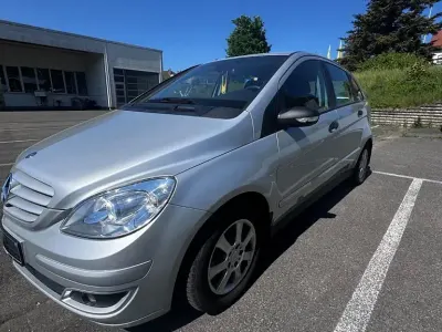 Gebraucht Mercedes B170 116 PS (85 kW) 2007 Silber Van / Kleinbus