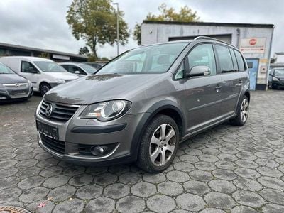 VW Touran Cross