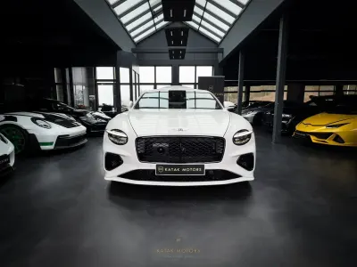 Nuova Bentley Continental Mulliner 635 CV (467 kW) 2026 Bianco