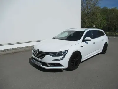 Używany Renault Talisman GrandTour LIMITED 160 KM (117 kW) 2019 Biały Kombi