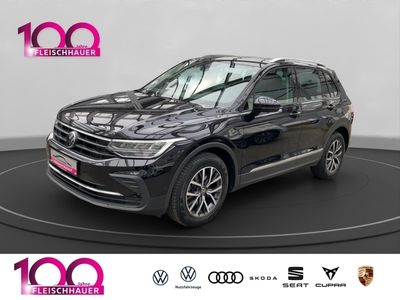 gebraucht VW Tiguan Life 1.5 TSI Navi LED ACC Apple CarPlay 3-Zonen-Klimaautom.