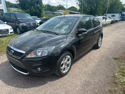 Gebraucht Ford Focus Titanium 101 PS (74 kW) 2009 Schwarz Limousine