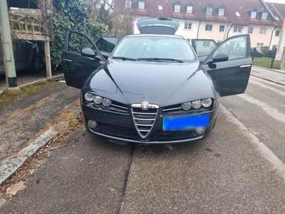 Gebraucht Alfa Romeo 159 209 PS (153 kW) 2010 Schwarz Kombi