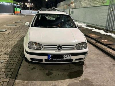 VW Golf V