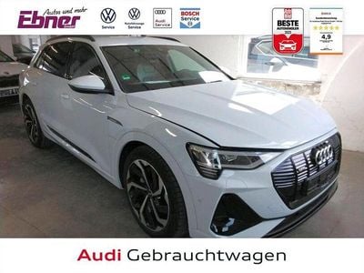 Gebraucht Audi e-tron S-Line 300 kW (408 PS) 2022 Gletscherweiß metallic SUV
