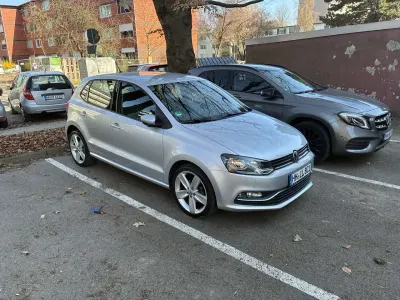 Gebraucht VW Polo Comfortline 60 PS (44 kW) 2016 Silber Limousine