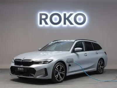 Gebraucht BMW 330e M Sport 292 PS (214 kW) 2022 Brooklyn grau Kombi