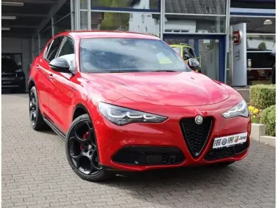 Gebraucht Alfa Romeo Stelvio Competizione 280 PS (205 kW) 2023 Rot SUV