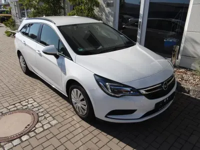 Gebraucht Opel Astra Edition 110 PS (80 kW) 2018 Weiß Kombi