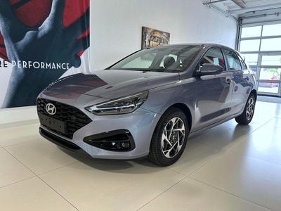 Nuova Hyundai i30 GO! 99 CV (72 kW) 2025 Blu Berlina