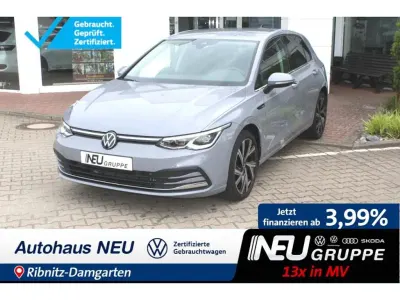 Gebraucht VW Golf VIII Style 131 PS (96 kW) 2024 Grau Limousine