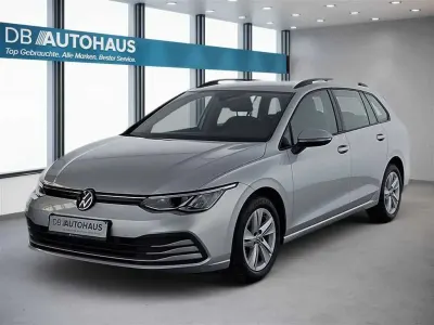 Brugt VW Golf VIII Life 110 HK (80 kW) 2022 Sølv Stationcar