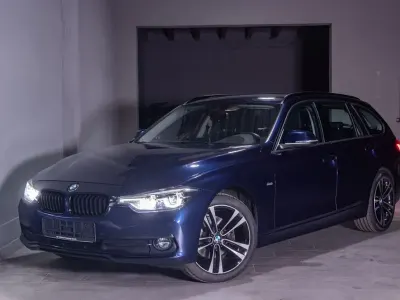 Gebraucht BMW 320 Sport Line 190 PS (139 kW) 2018 Blau Kombi