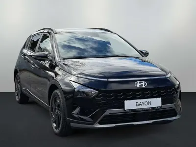 Neu Hyundai Bayon Blackline 90 PS (66 kW) 2026 Phantom black SUV
