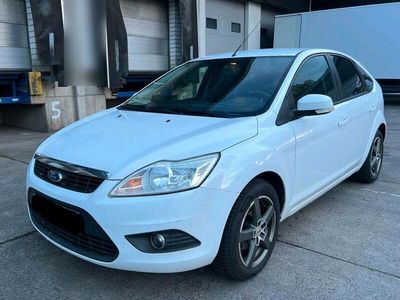 gebraucht Ford Focus 1.6 Limo Euro 5 Tüv 12/2024