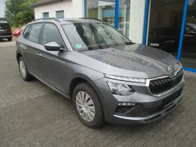 Gebraucht Skoda Kamiq Essence 116 PS (85 kW) 2025 Graphite grey SUV