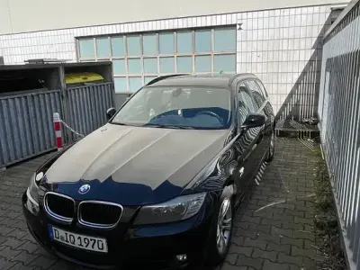 Używany BMW 320 Lifestyle 184 KM (135 kW) 2011 Czarny Kombi