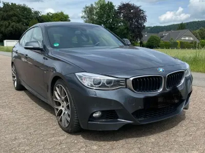Gebraucht BMW 335 Sport Line 306 PS (225 kW) 2013 Grau Limousine