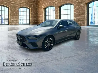 Gebraucht Mercedes CLA180 Shooting Brake 136 PS (100 kW) 2024 Metalliclack mountaingrau Kombi