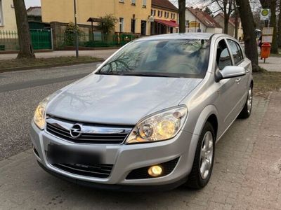 gebraucht Opel Astra 1.4 CATCH,98Tkm,Klima,Temp,el.Fen.Hu neu