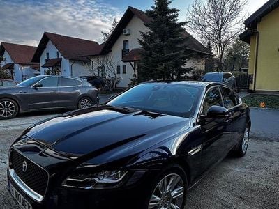 Gebraucht Jaguar XF Prestige 179 PS (131 kW) 2020 Blau Limousine