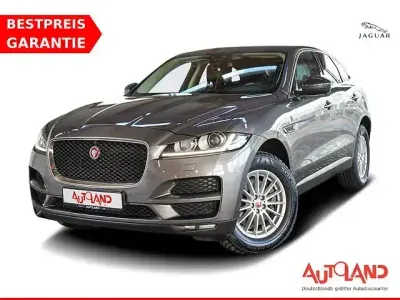 Używany Jaguar F-Pace Prestige 300 KM (220 kW) 2016 Szary SUV