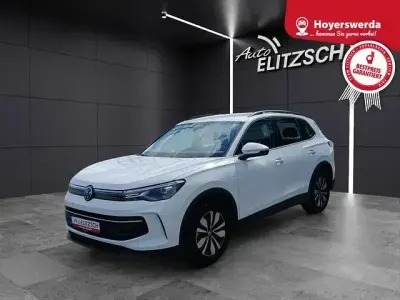 Gebraucht VW Tiguan Life 131 PS (96 kW) 2025 Weiß SUV