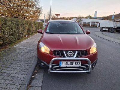 Nissan Qashqai +2