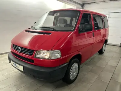 Gebraucht VW Multivan 88 PS (64 kW) 2000 Tornadorot Van / Kleinbus