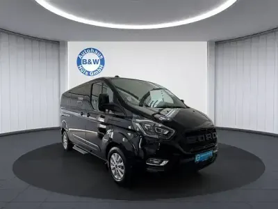 Gebraucht Ford Tourneo Custom Trend 150 PS (110 kW) 2022 Schwarz Van