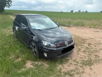 Gebraucht VW Golf VI GTI 215 PS (158 kW) 2009 Schwarz Kleinwagen