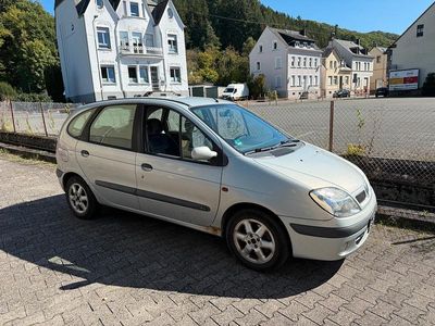 Renault Scénic
