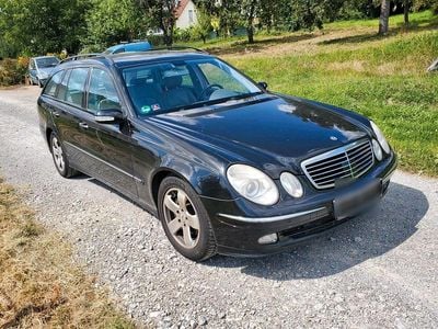 Mercedes E320
